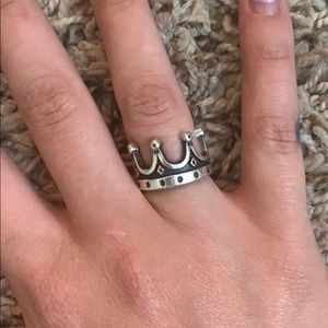 Crown ring (James Avery look a like)